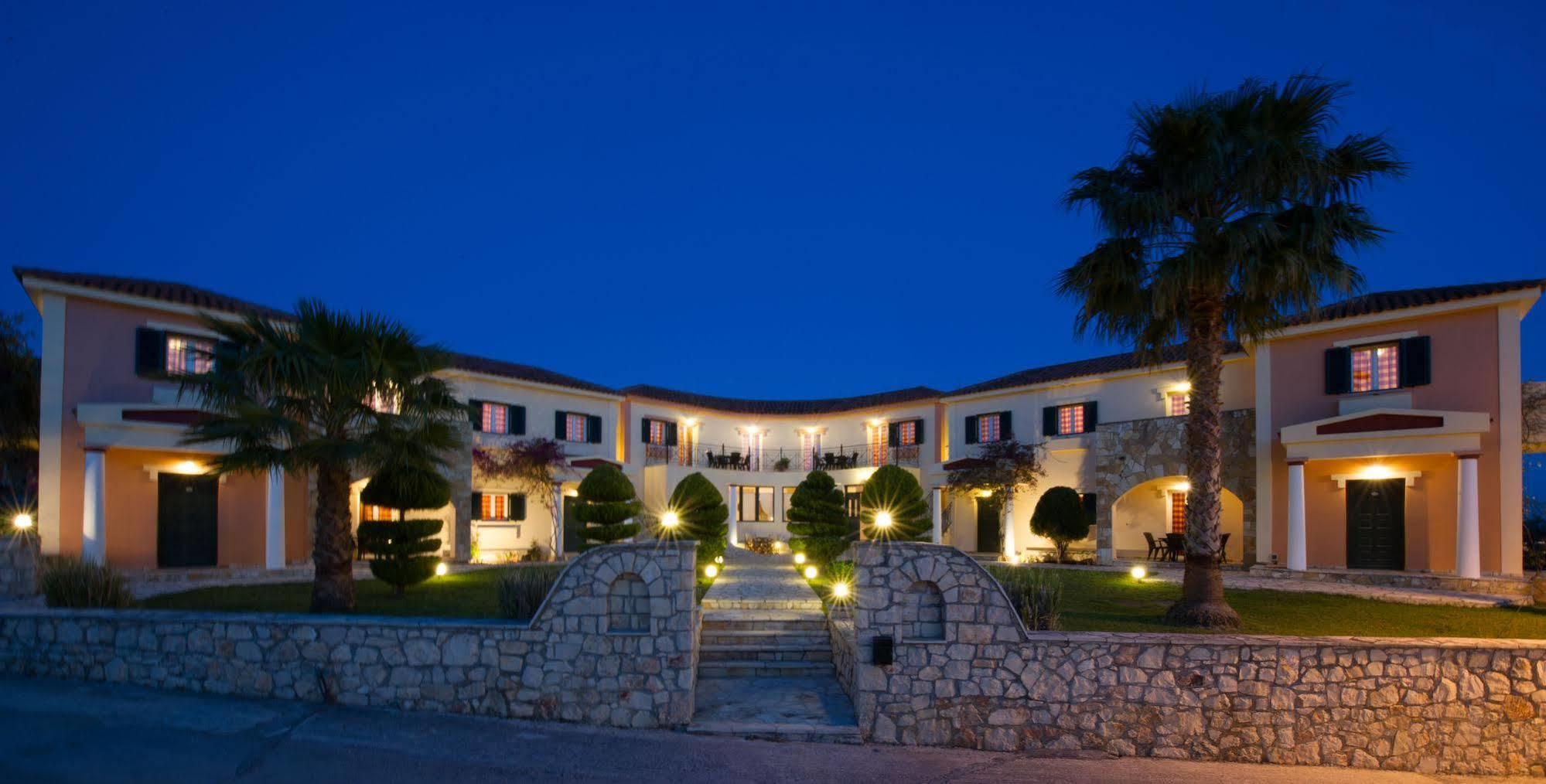 Elanthi Village Apartments Kalamákion Exterior foto